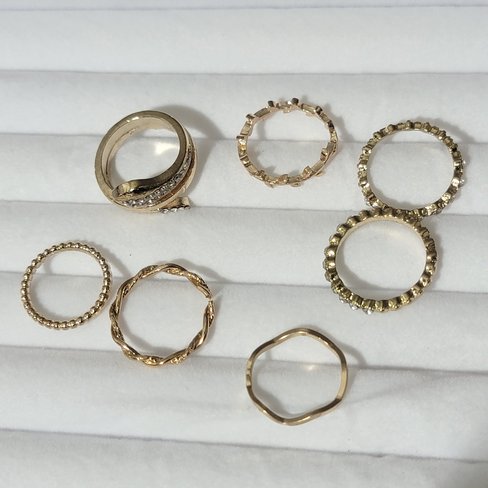 Chic Gold-Tone Ring Collection - Picture 2 of 11